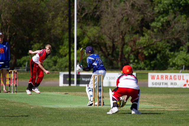 Cricket Western Park v Warragul U16s  - 27.11.2021