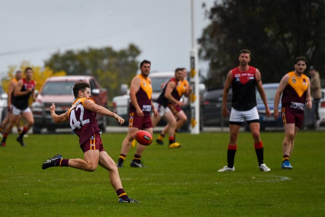 Football- Drouin Vs Warragul (Reserves) 18-04-21 