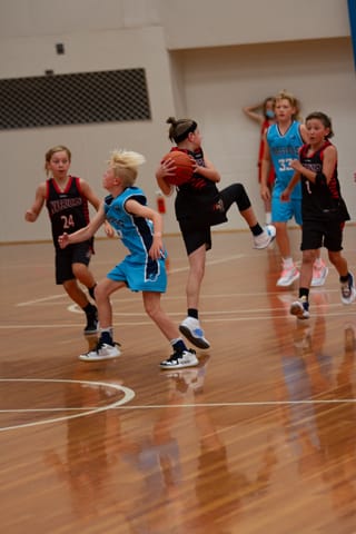 Basketball - 12.02.2022