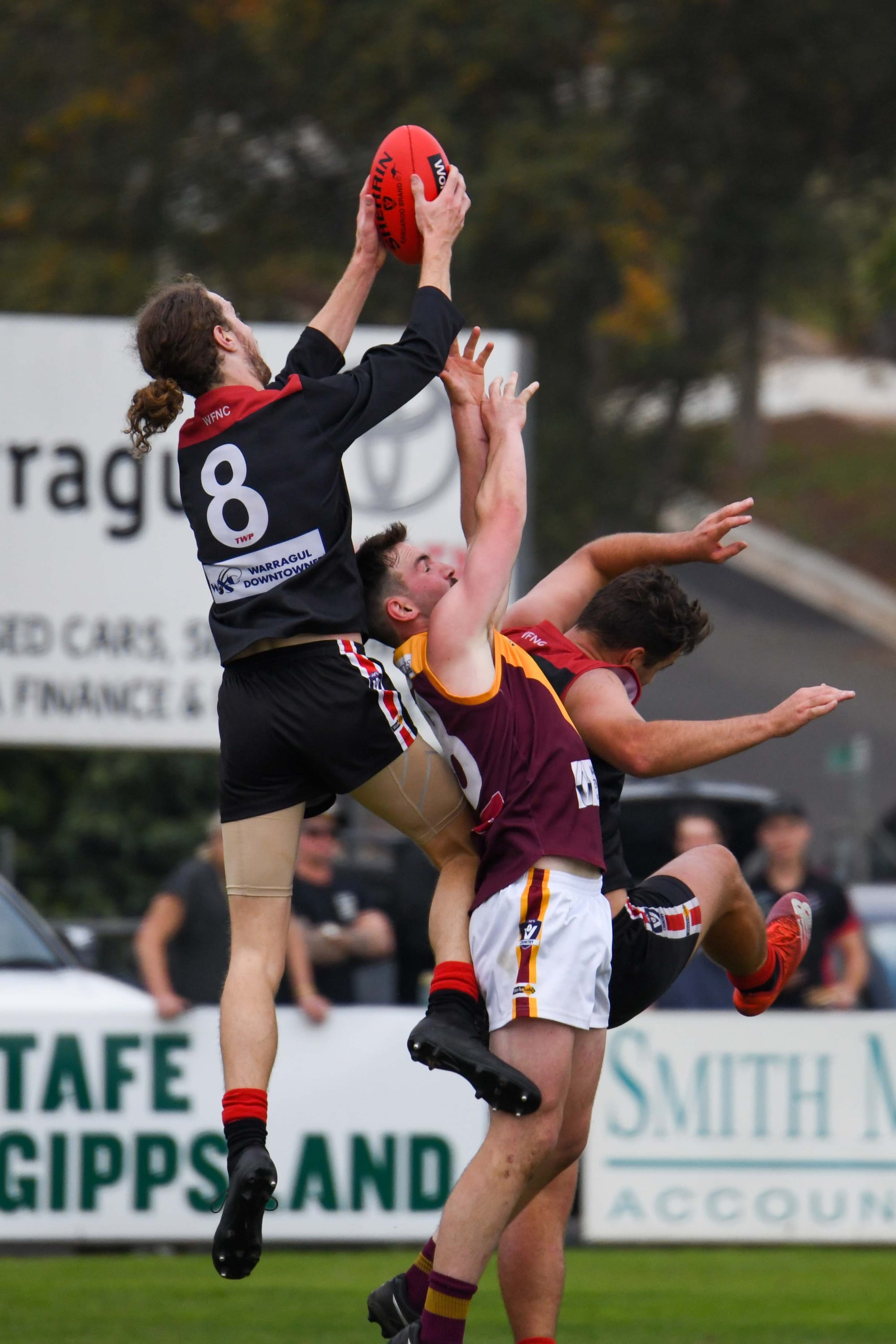 Football Seniors Warragul Vs. Drouin - 24.04.2022
