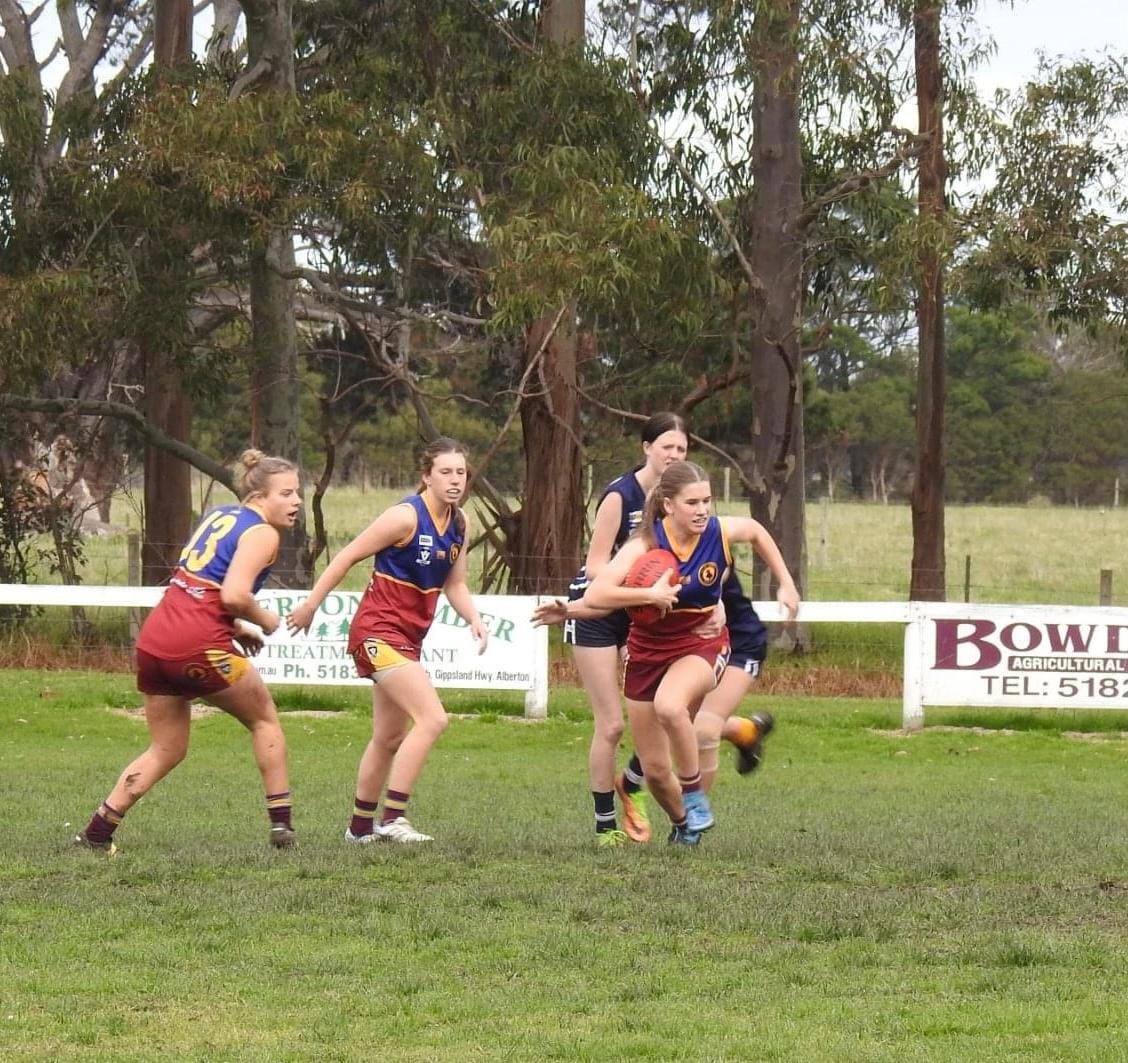 Another win for Dusties girls