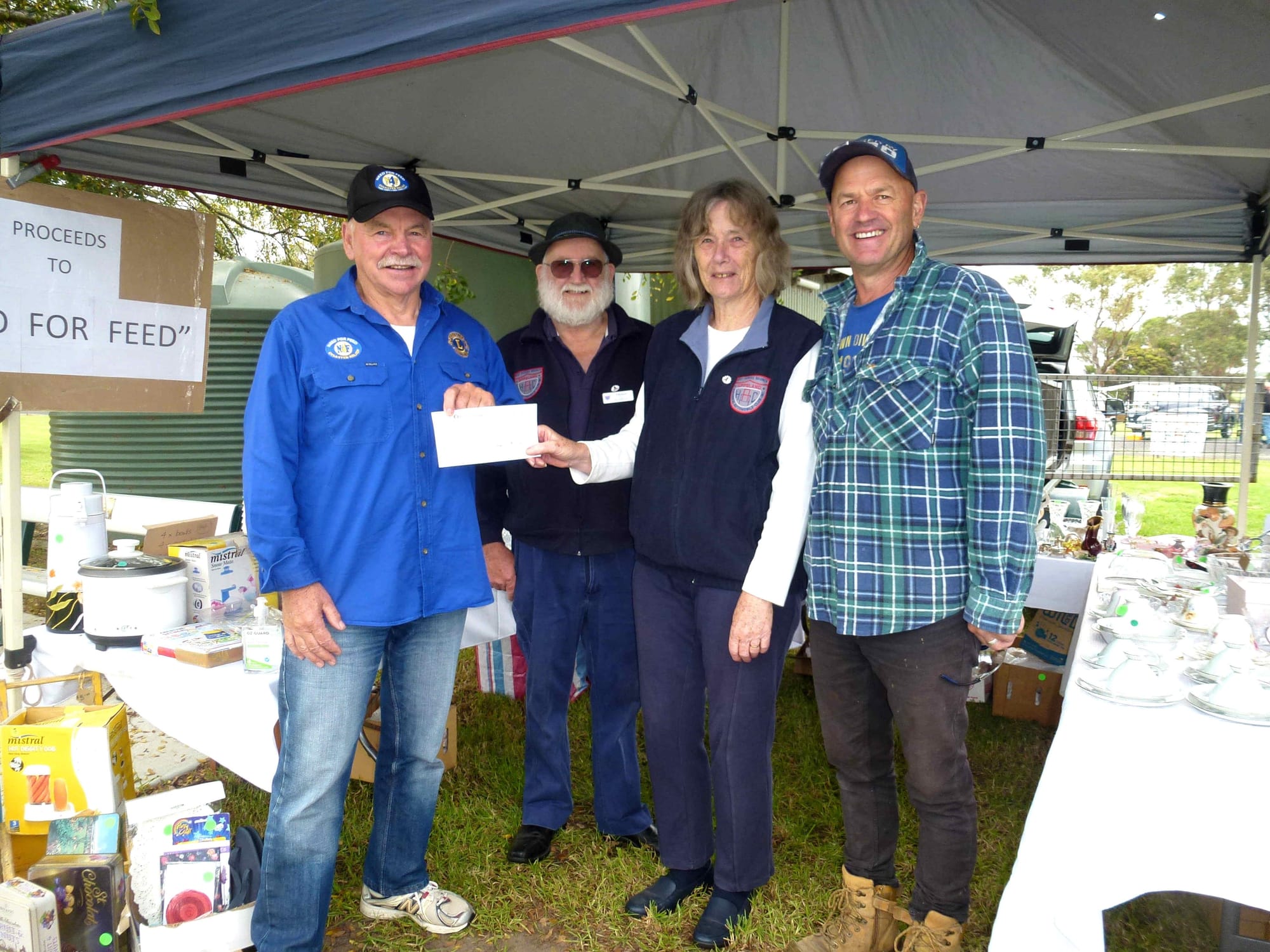Bunyip market donates to Need for Feed