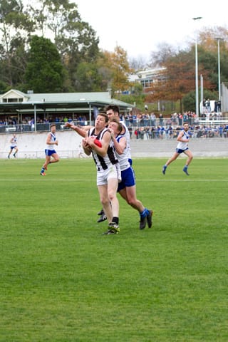 Football EDFL Seniors Neerim South Vs. Poowong - 08.05.2021 