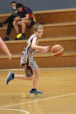 Basketball - 16112021