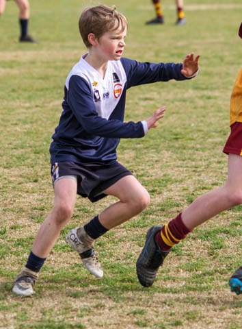 Football Juniors (U12's) - Drouin Gold Vs. Blues - 16.07.2023