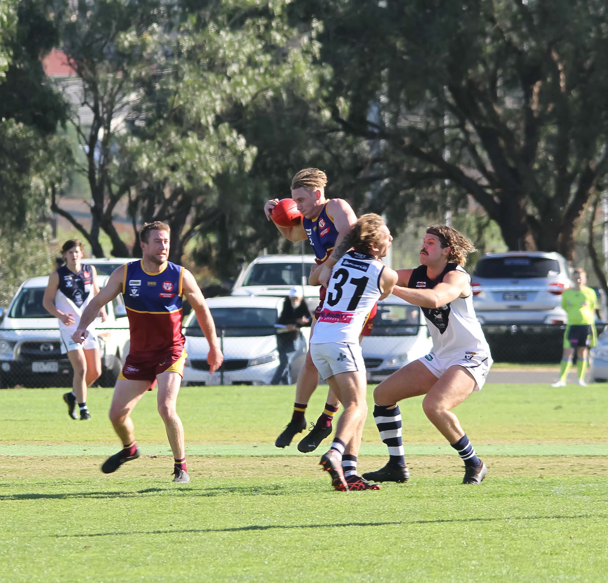Football Seniors Dusties Vs. Nar Nar Goon - 21.05.2022