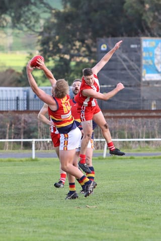 Football EDFL Seniors Trafalgar Vs. Longwarry - 19.06.2021 