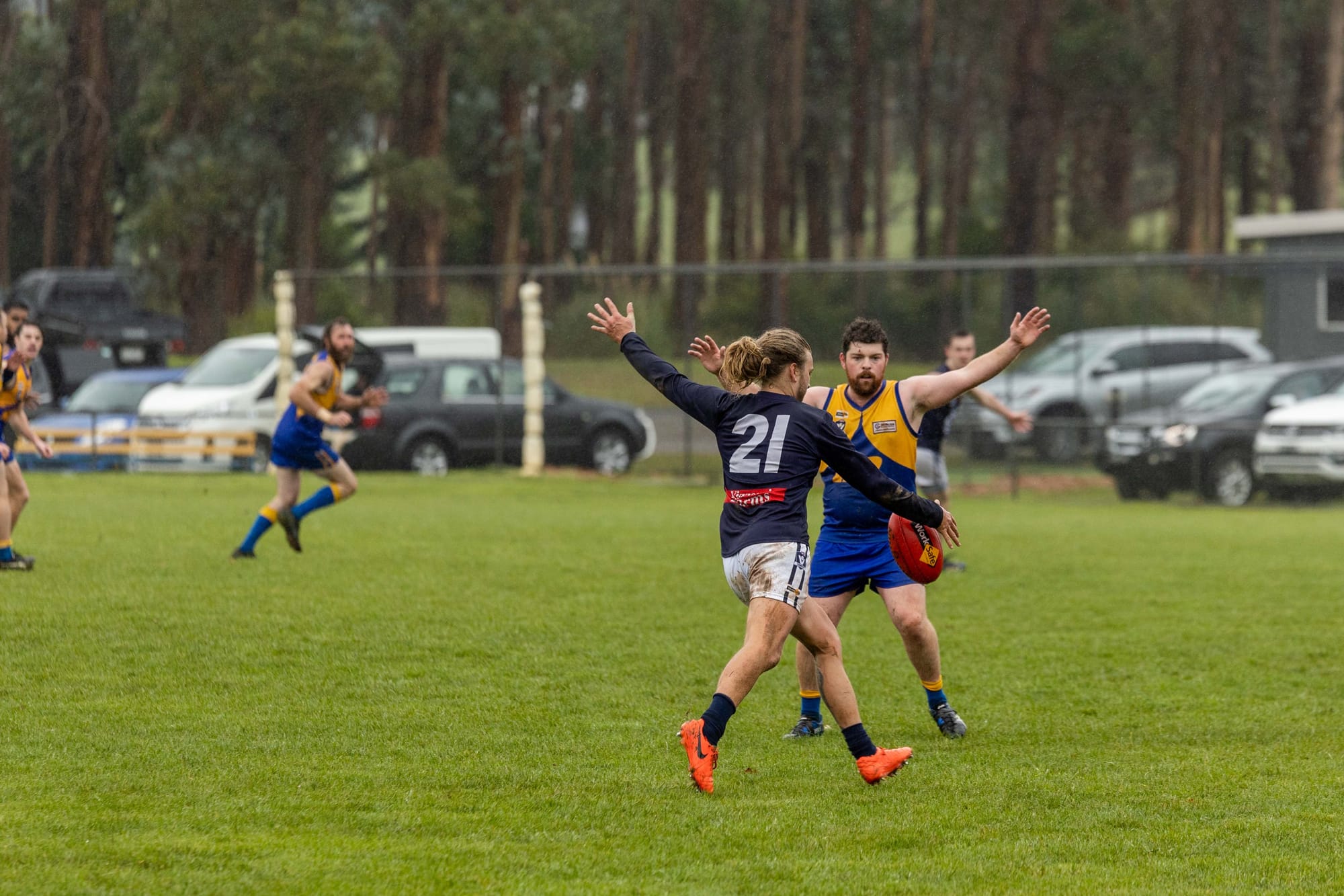 Football Reserves Elllinbank Vs. Catani - 07.05.2022