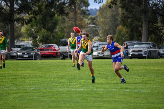 Football- Newborough Vs Hill End (Reserves) 24-04-21