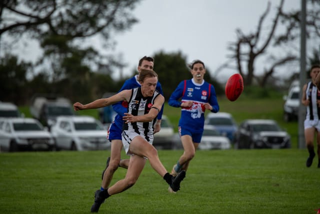Football- Bunyip Vs Dalyston (Seniors) 10-04-21 