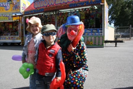 Huge crowds for show day and carnival