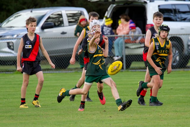 Football WDJFL (U12's) Hallora Vs. Warragul - 15.05.2021 