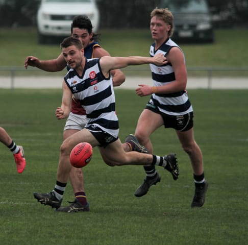 Football WGFNL Reserves Dusties Vs. Nar Nar Goon - 10.07.2021 