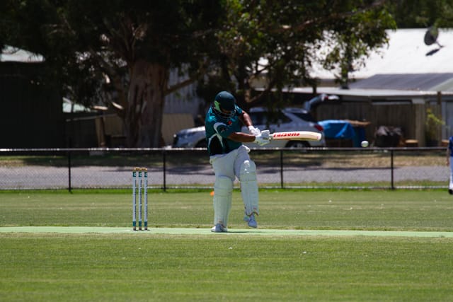 Cricket Div 3 Yarragon Vs. Western Park- 18.12.2021