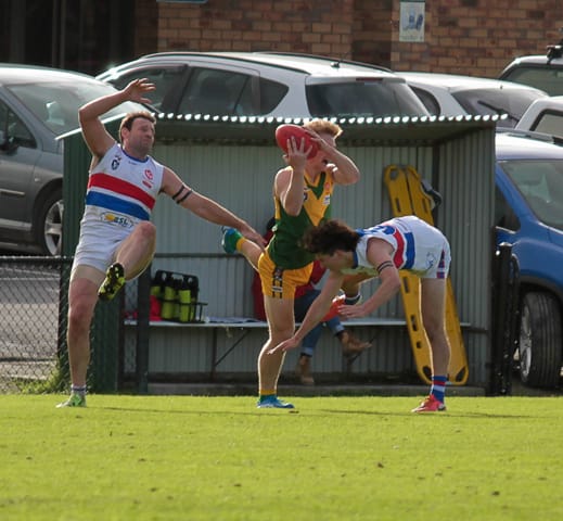 Football Seniors Garfield Vs. Phillip Island - 15.05.2021 