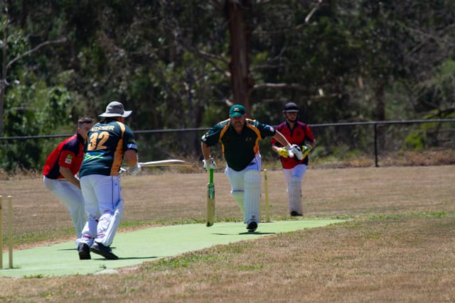 Cricket Div 4 Hallora Vs. Buln Buln - 12.02.2022