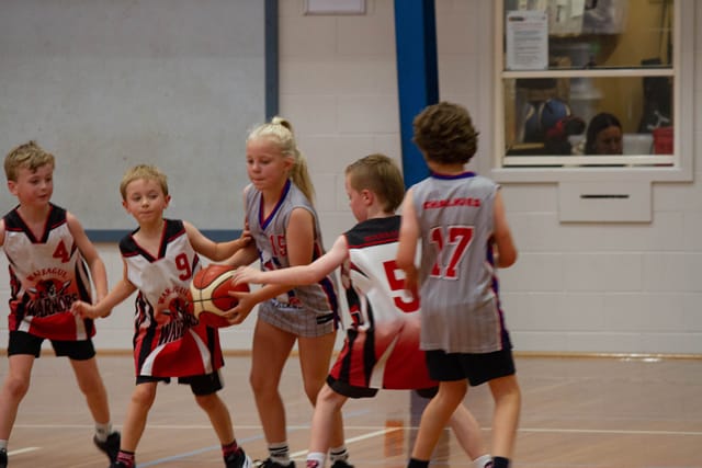 Basketball - 09.12.2021