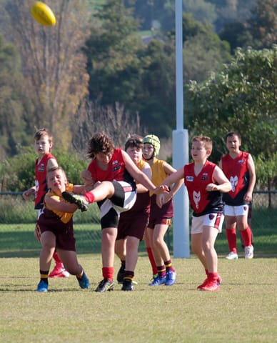 Football Juniors U12s Drouin Maroon Vs. Koo Wee Rup - 01.05.2021 