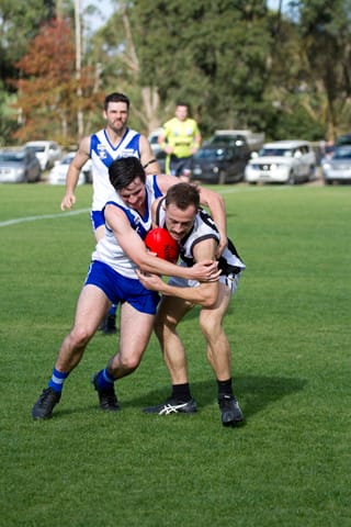 Football EDFL Seniors Neerim South Vs. Poowong - 08.05.2021 