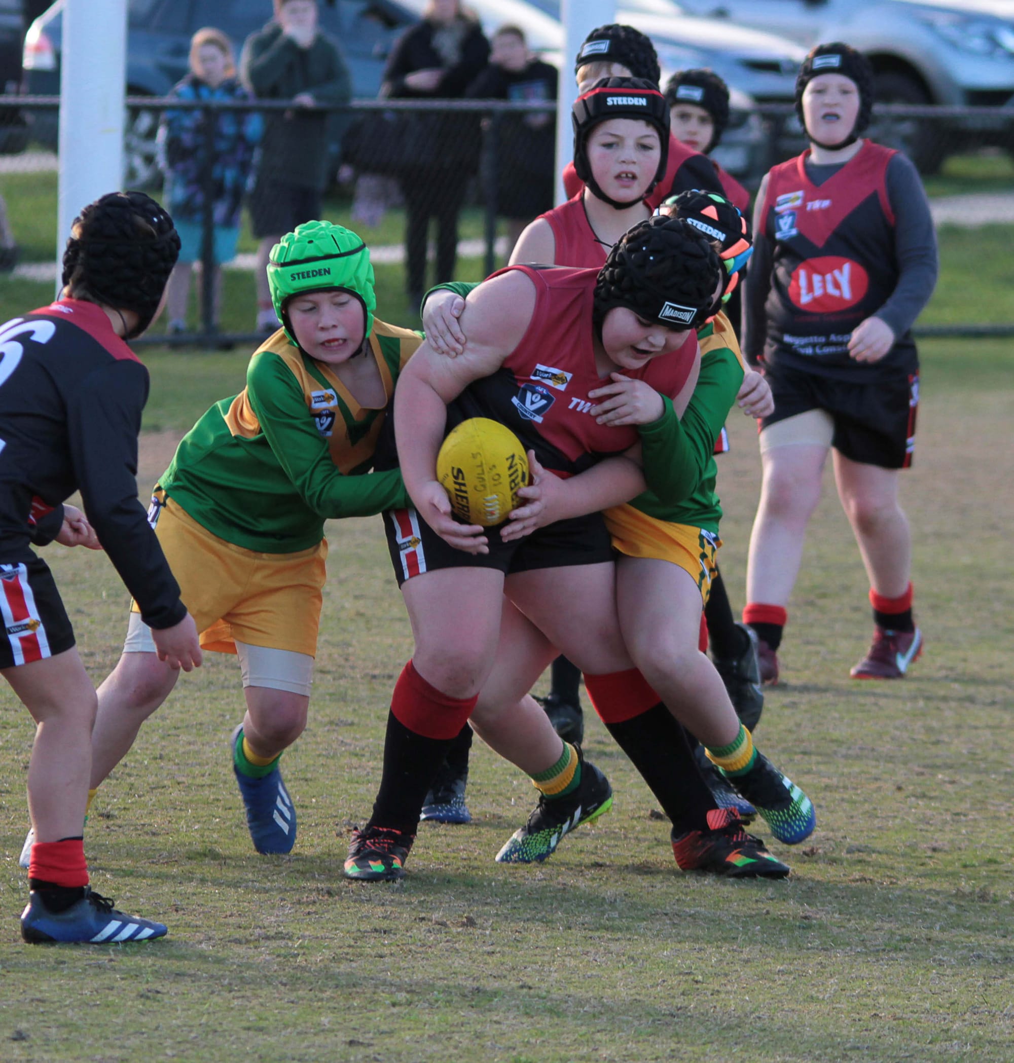 Football Juniors (10's) Warragul Vs. Garfield - 04.06.2022