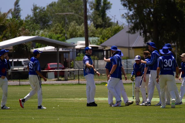 Cricket Div 3 Yarragon Vs. Western Park- 18.12.2021