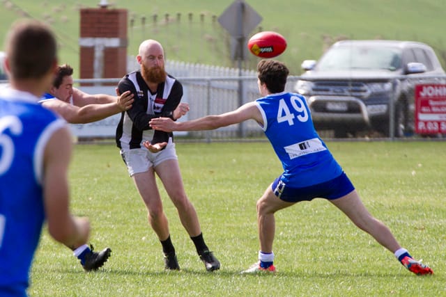 Football MGFL Thorpdale v Yinnar Reserves - 10042021 