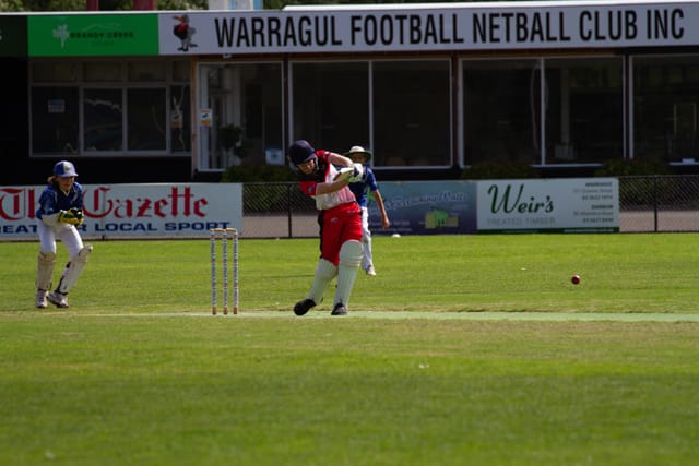 Cricket Western Park v Warragul U16s  - 27.11.2021