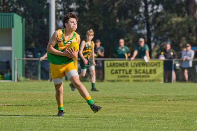 Football WDJFL U14s Hallora Vs. Garfield - 01.05.2021