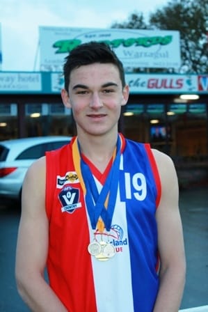 Nick Mulqueen wins best player