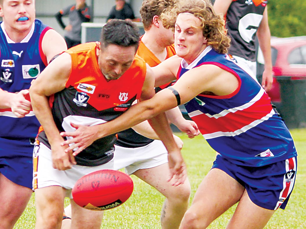 Bulldogs downed by Giants