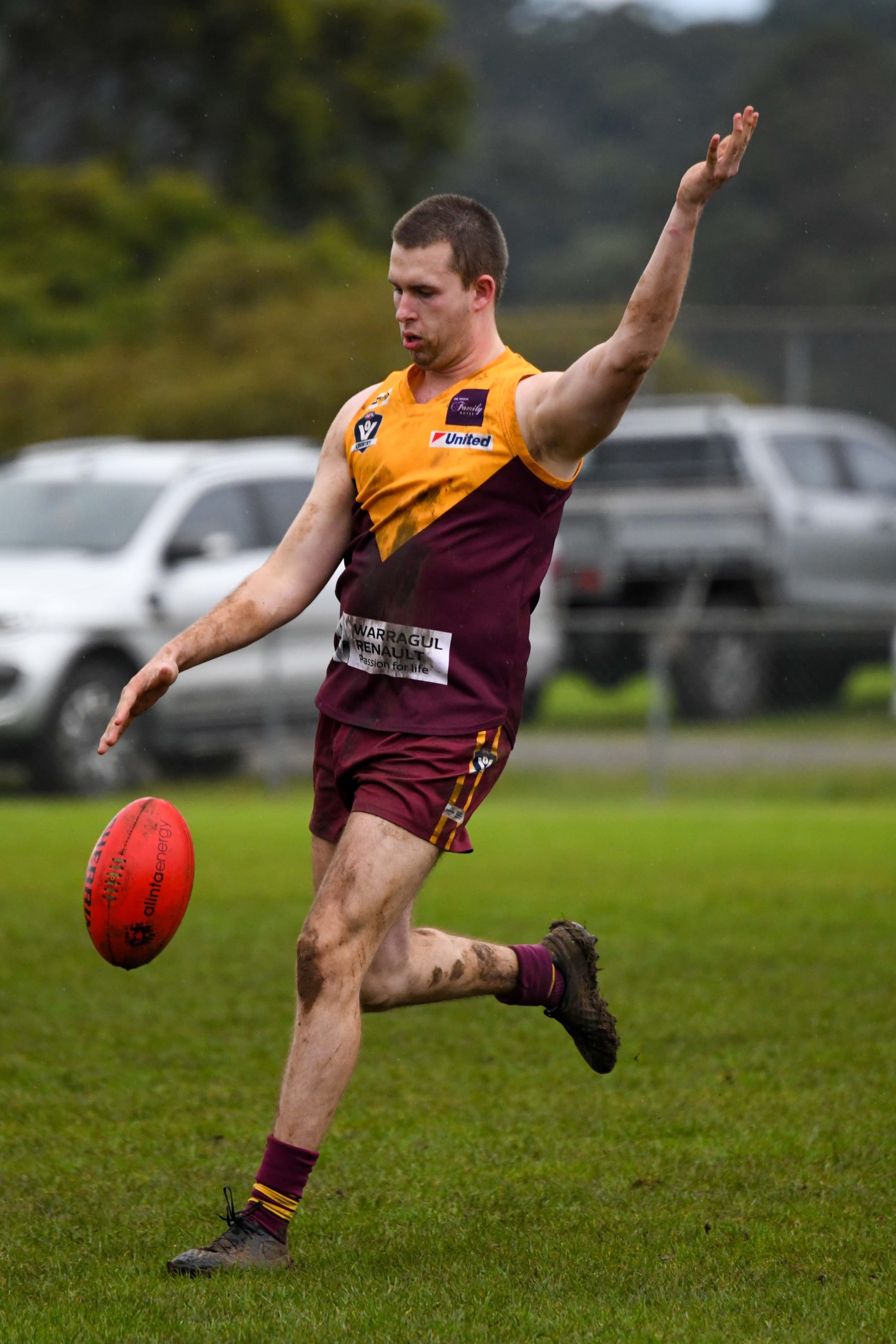 Football GFNL Drouin Vs. Bairsndale (Reserves) Q3 14.05.2022