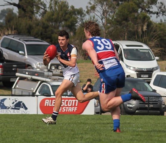 Football Reserves Bunyip Vs. Nar Nar Goon - 01.05.2021