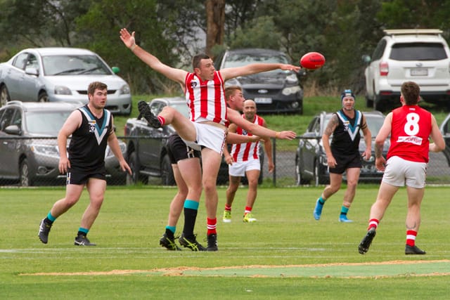 Football EDFL Yarragon v Trafalgar Reserves - 10042021 