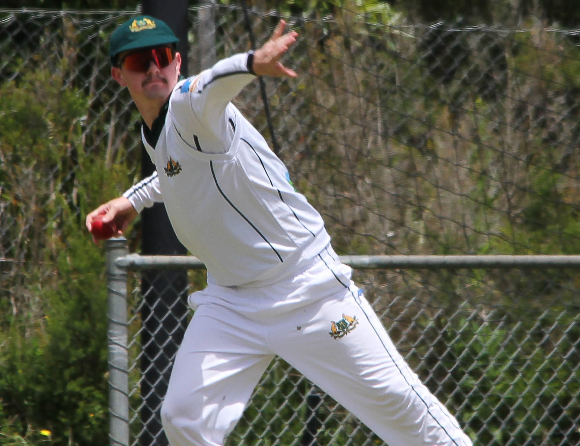 Top teams finish year in style in div one