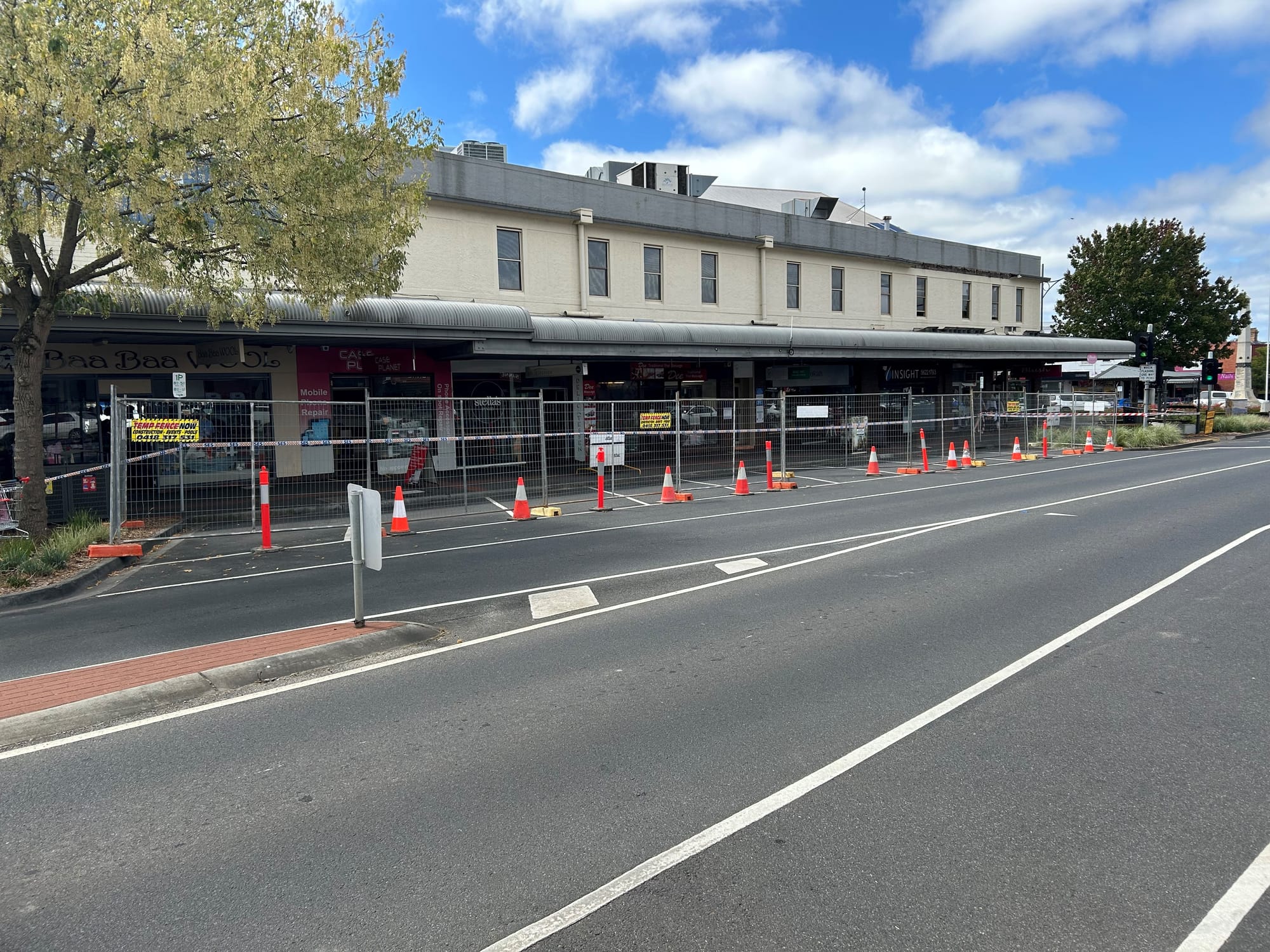 Façade collapse closes carparks