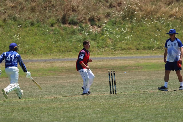 Cricket Div 4 Buln Buln Vs. Western Park - 22.01.2022