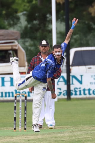 Cricket Div 5 Western Park Vs. Yarragon - 11.12.2021