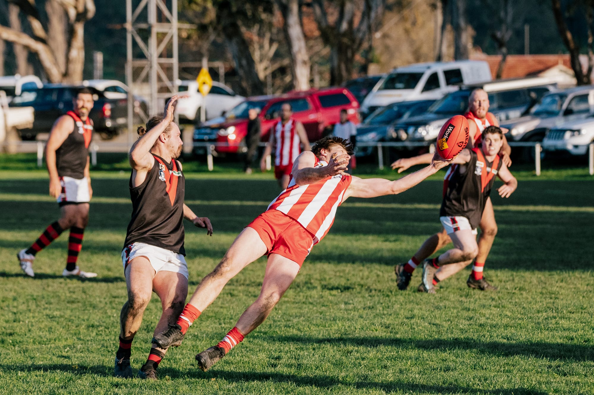 Bloods hang on against Bombers