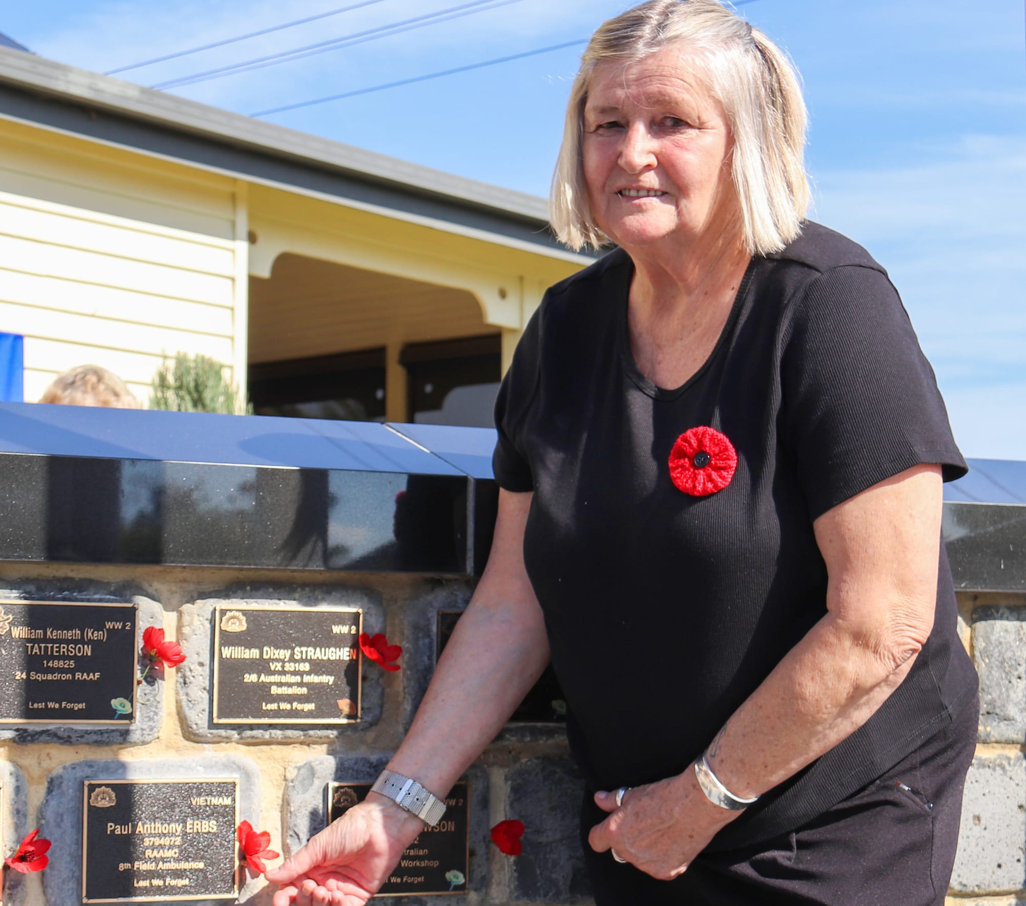 Plaque unveiled for Paul