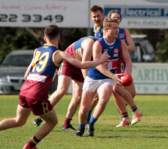 Football Reserves Warragul Vs. Bunyip - 19.06.2021 