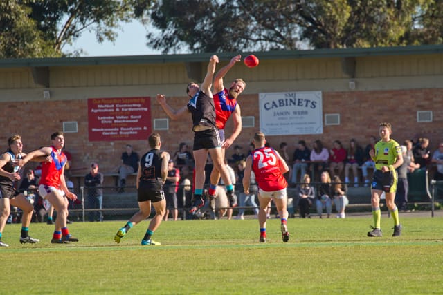 Football EDFL Seniors Yarragon Vs. Buln Buln - 22.05.2021 