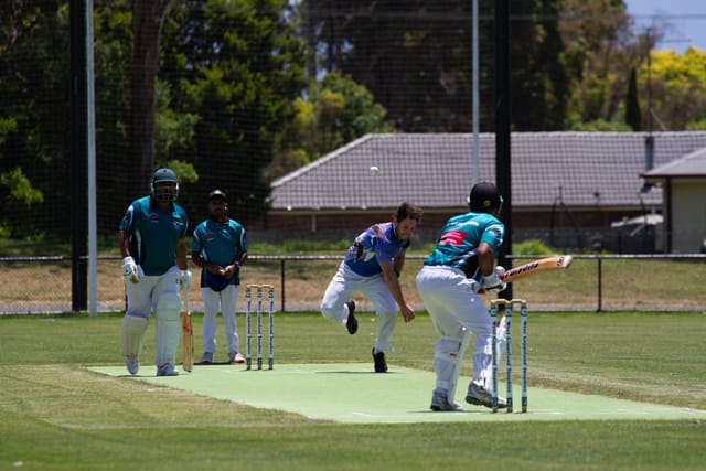Cricket Div 3 Yarragon Vs. Western Park- 18.12.2021