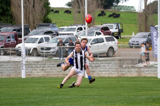 Football EDFL Seniors Neerim South Vs. Poowong - 08.05.2021 