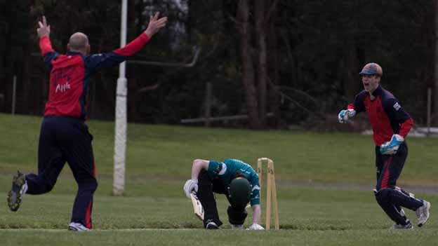 Eagles stun Parkers