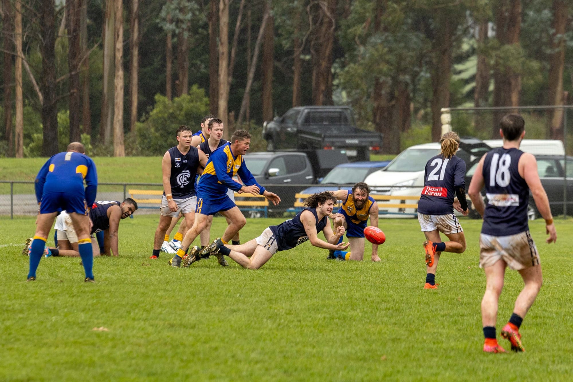 Football Reserves Elllinbank Vs. Catani - 07.05.2022