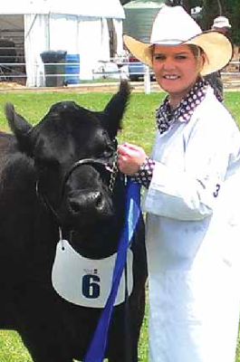 Amelia takes second