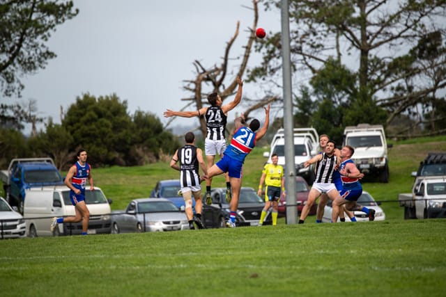 Football- Bunyip Vs Dalyston (Seniors) 10-04-21 