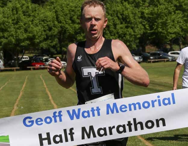 Siblings win half marathon