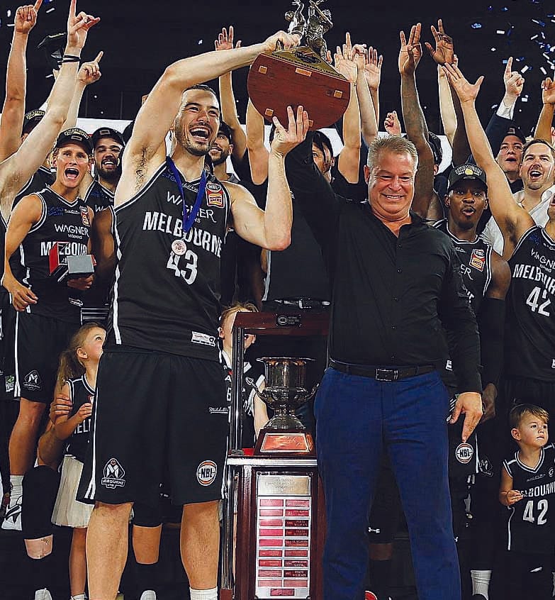 Vickerman leads victory