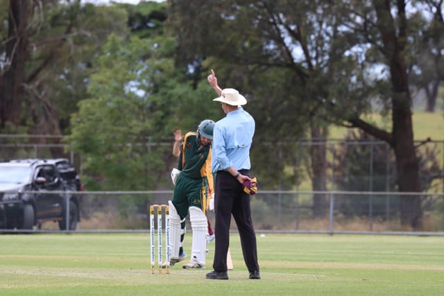 Cricket Div 1 Hallora Vs. Drouin - 11.12.2021